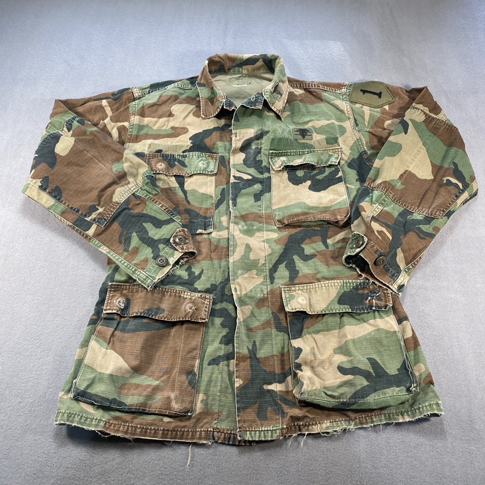Vintage US Army Expert Field Medical Button Down Camo Shirt 1st Infantry Patch